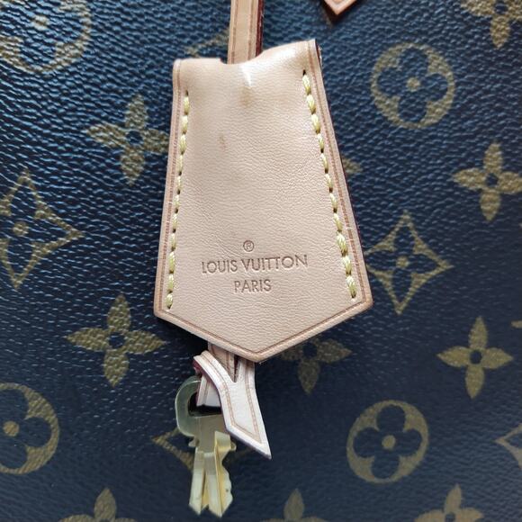 Satchels